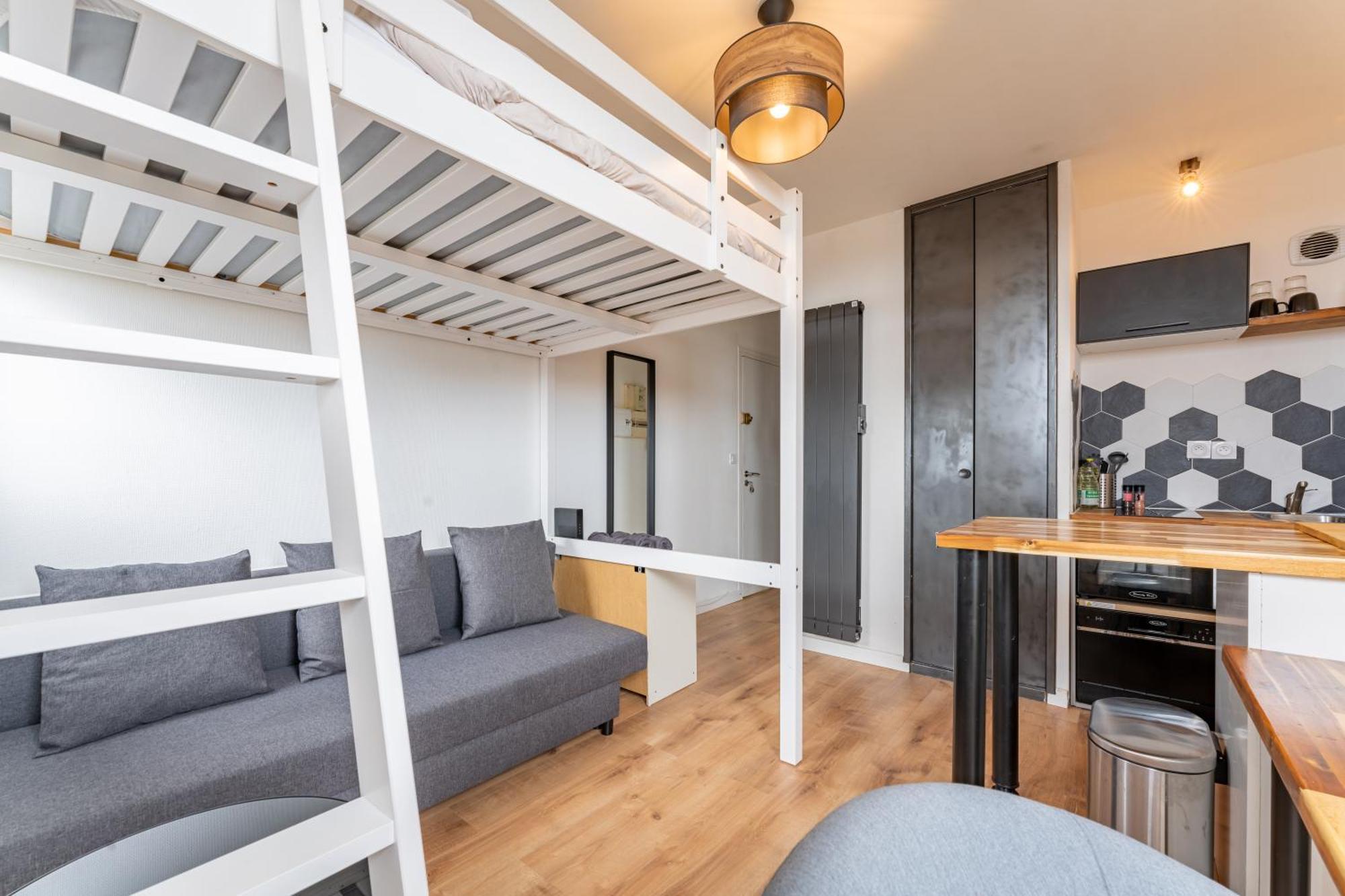 Charlemagne - Studio Confortable Avec Parking Gratuit - Quelques Pas De La Gare, Cuisine, Wifi Leilighet Arras Eksteriør bilde